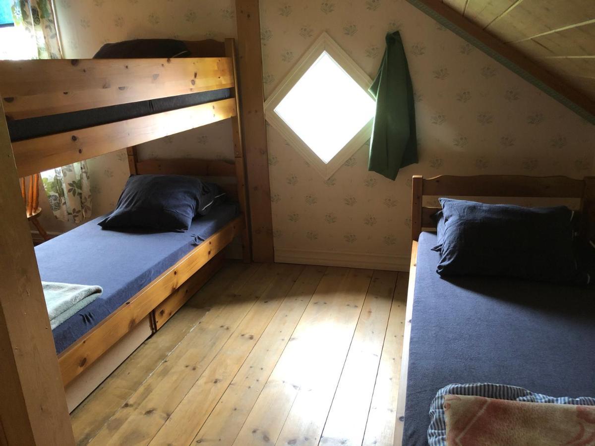 Vandrarhem Svaenoe Hillerstorp Esterno foto
