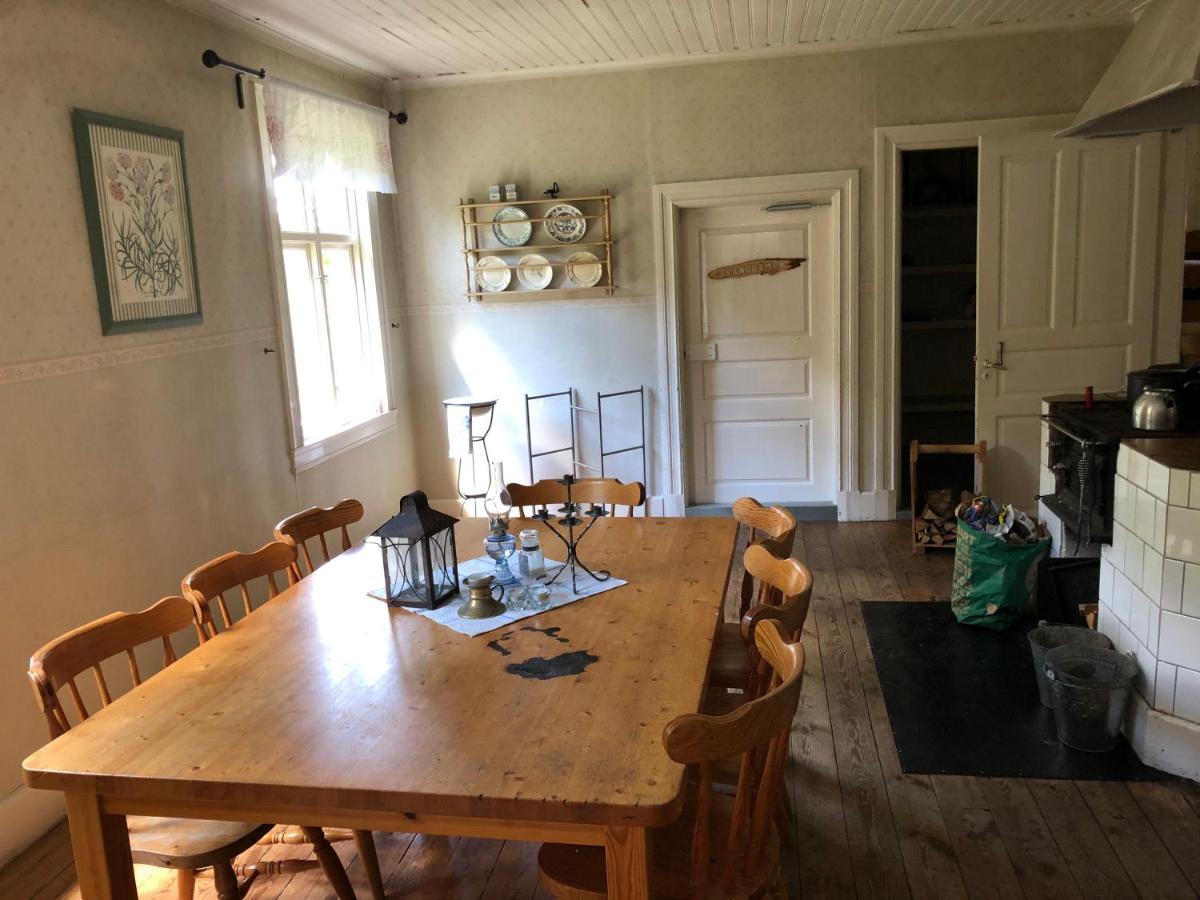 Vandrarhem Svaenoe Hillerstorp Esterno foto