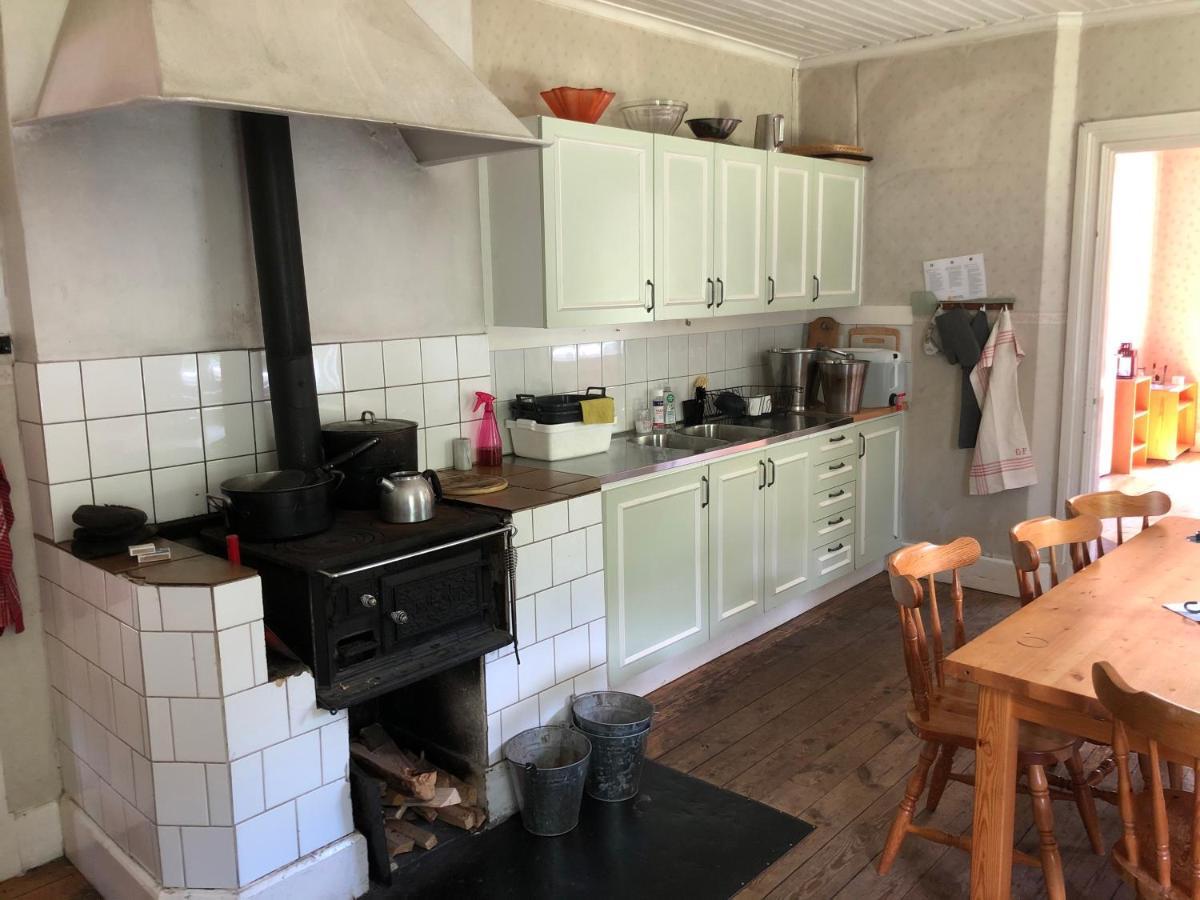 Vandrarhem Svaenoe Hillerstorp Esterno foto